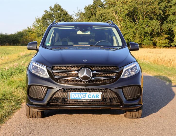 Mercedes-Benz GLE 2