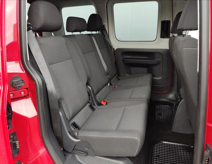 Volkswagen Caddy 19
