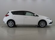 Toyota Auris 4