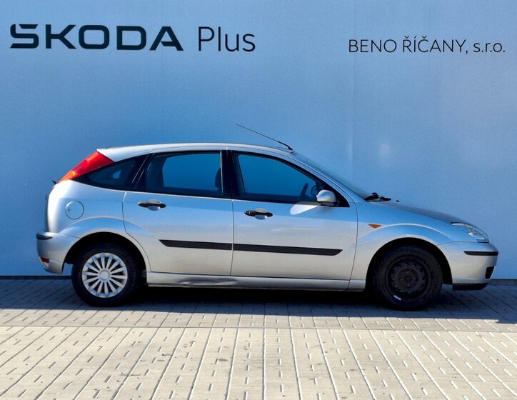 Ford Focus 11