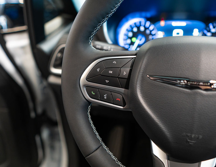 Chrysler Pacifica 19