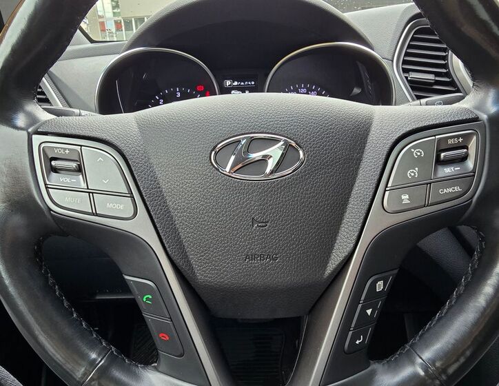 Hyundai Santa Fe 18