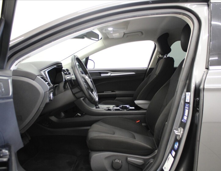 Ford Mondeo 6