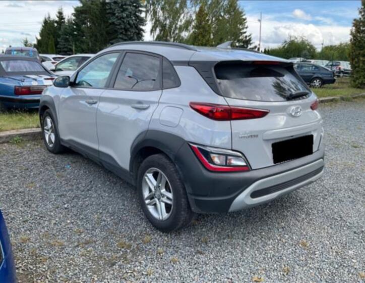 Hyundai Kona 3