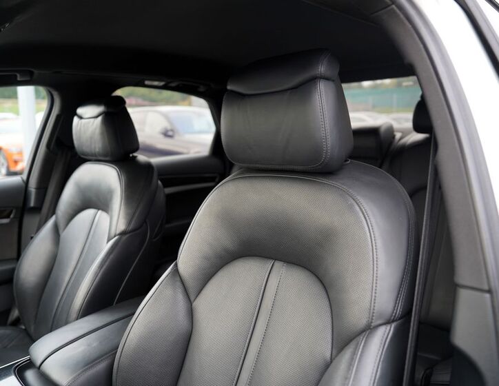 Audi A8 21