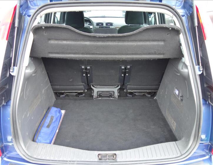 Ford C-MAX 15