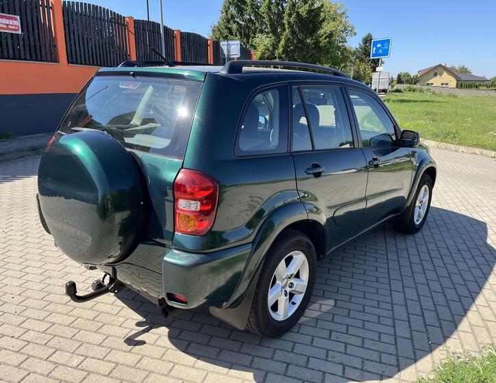 Toyota RAV4 5