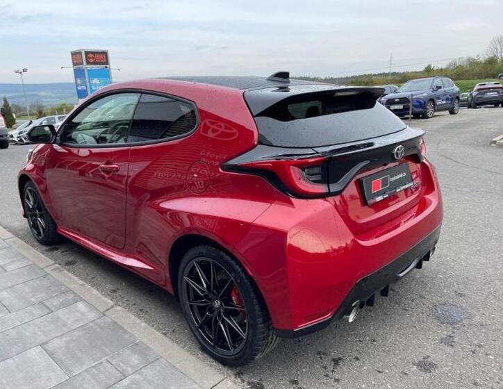 Toyota GR Yaris 8