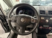 Suzuki SX4 8