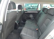 Volkswagen Passat 10