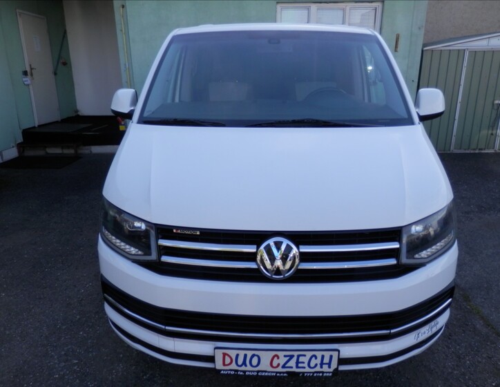 Volkswagen Multivan 2