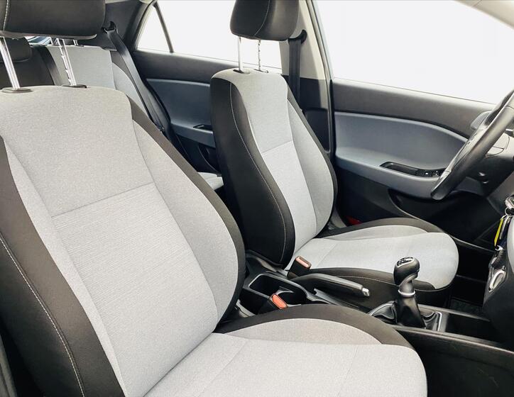 Hyundai i20 7