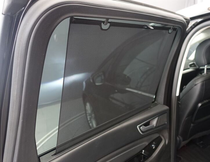 Ford Galaxy 28