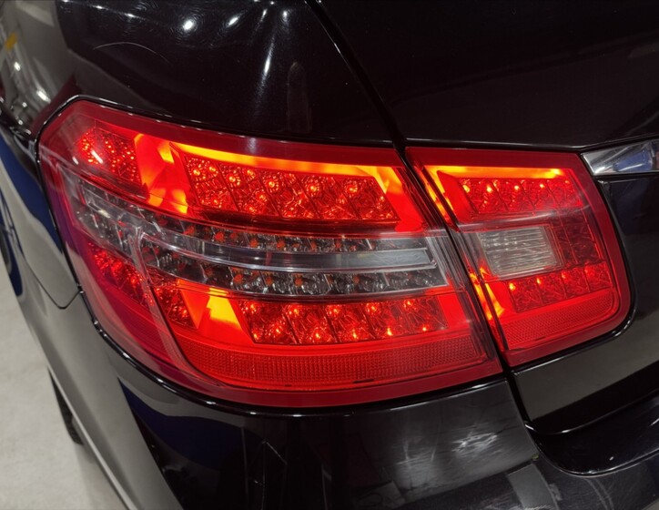 Mercedes-Benz Třídy E 4