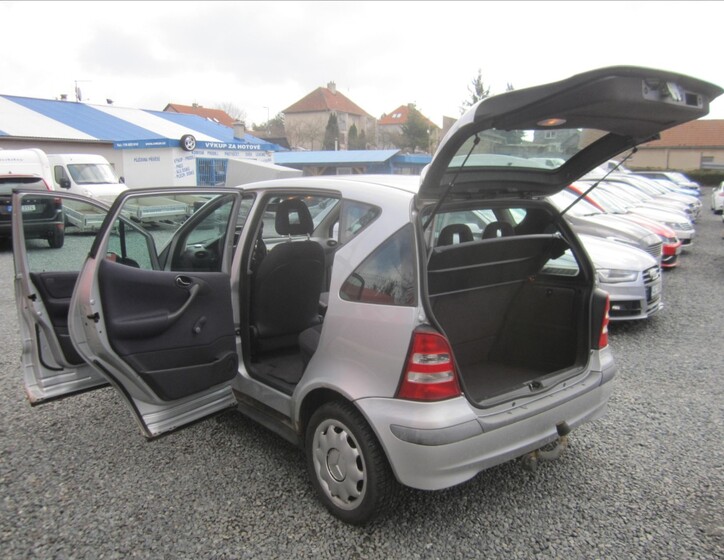 Mercedes-Benz Třídy A 28