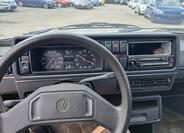 Volkswagen Golf 25
