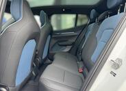 Volvo EX30 11