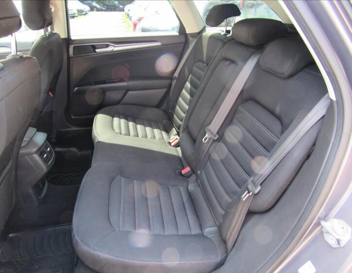 Ford Mondeo 10