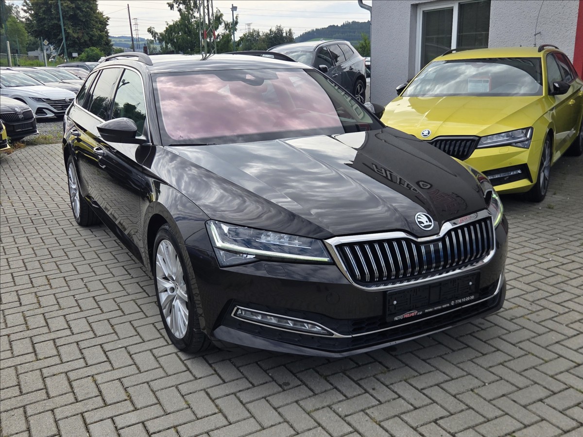 Škoda Superb
