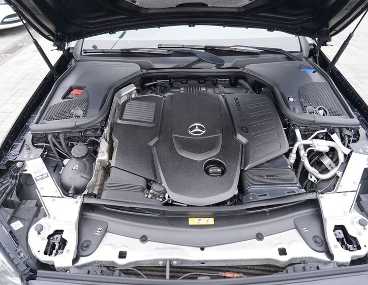 Mercedes-Benz Třídy E 10