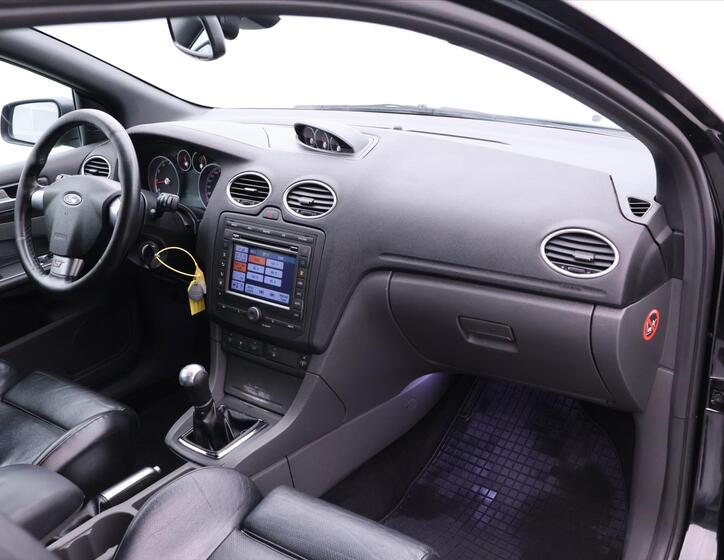 Ford Focus 23
