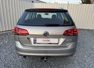 Volkswagen Golf 11