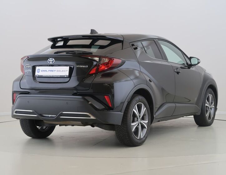 Toyota C-HR 5