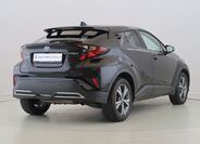 Toyota C-HR 5