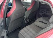 Volkswagen Golf 11