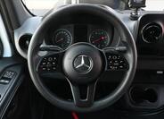 Mercedes-Benz Sprinter 16