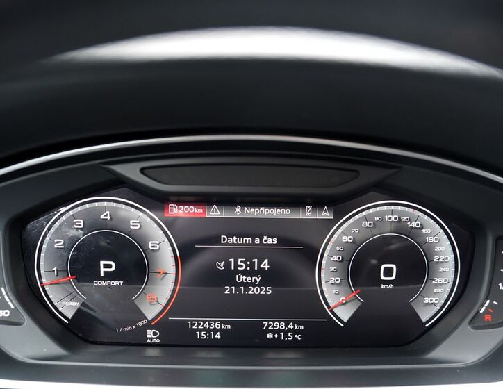 Audi A8 39
