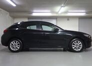 Mazda 3 4