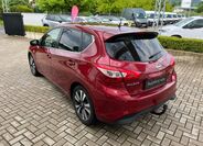 Nissan Pulsar 4