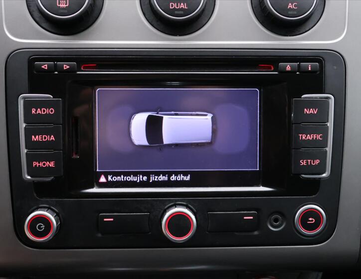 Volkswagen Touran 20