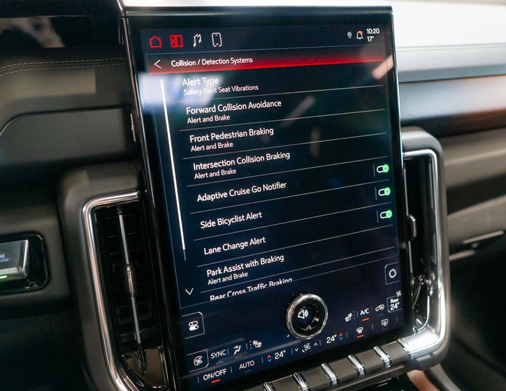 GMC Yukon 36