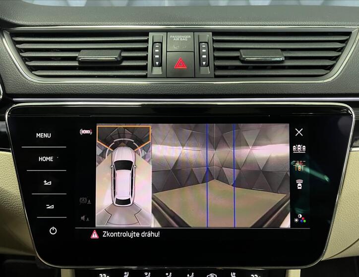 Škoda Superb 16
