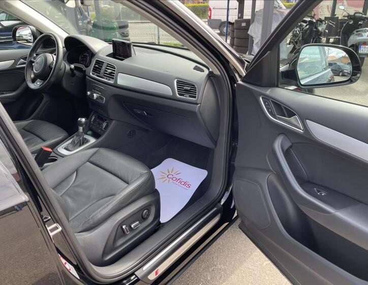 Audi Q3 24