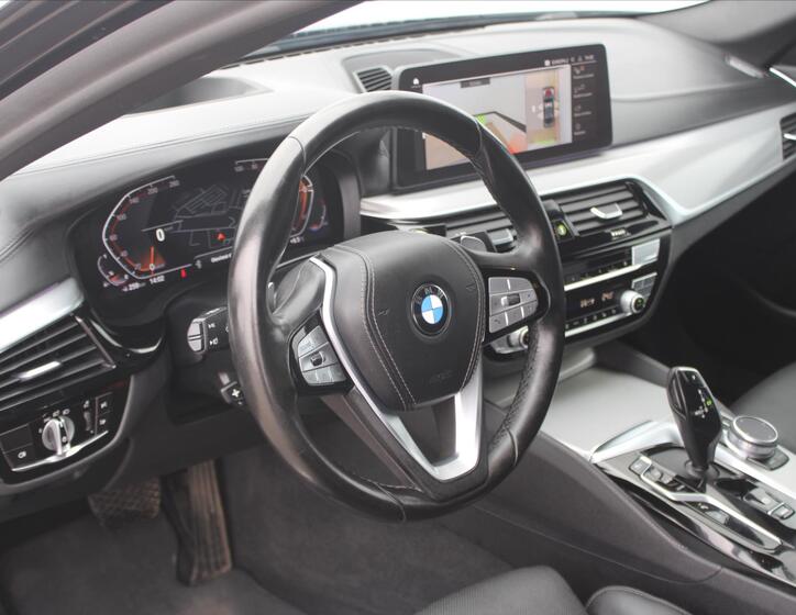BMW Řada 5 14