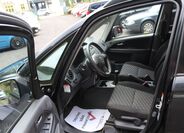 Suzuki SX4 6