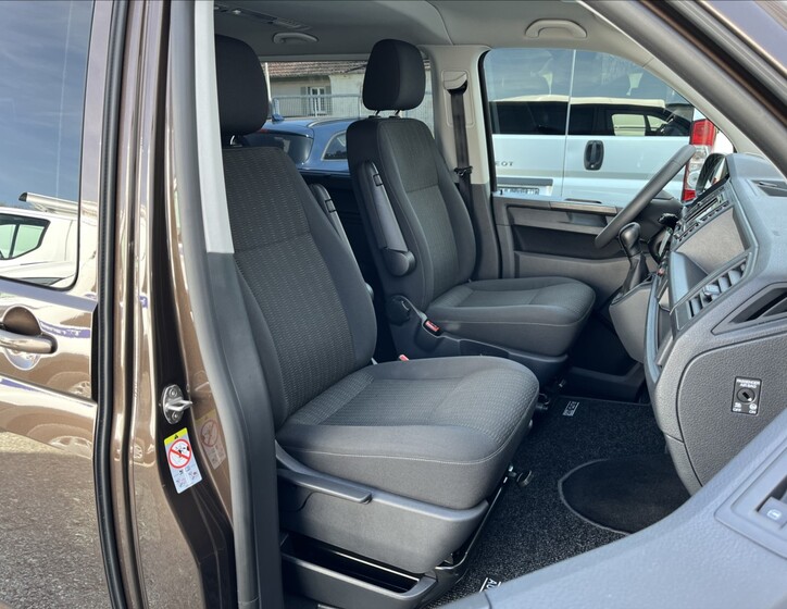 Volkswagen Caravelle 20