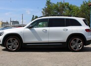 Mercedes-Benz GLB 8