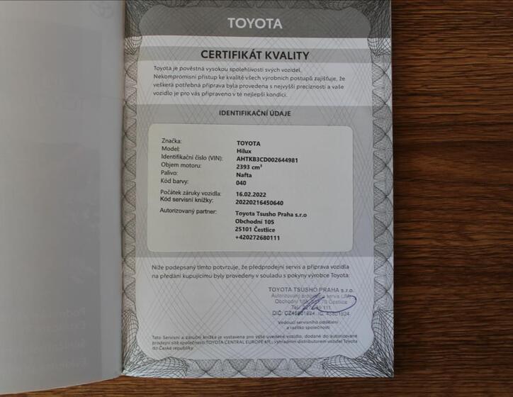 Toyota Hilux 29
