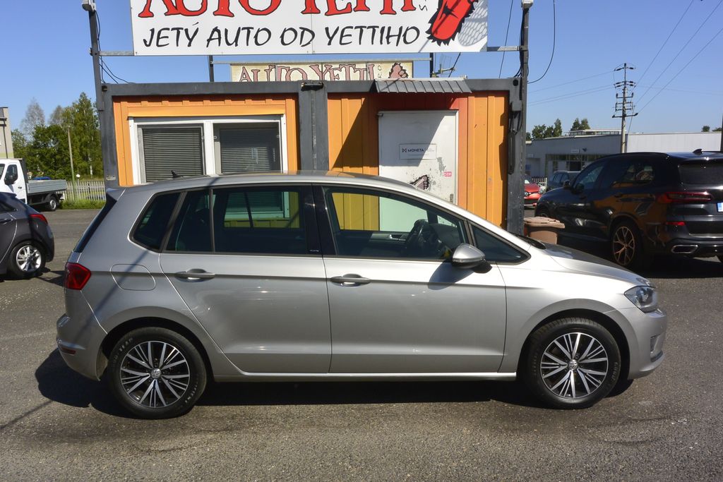 Volkswagen Golf Sportsvan