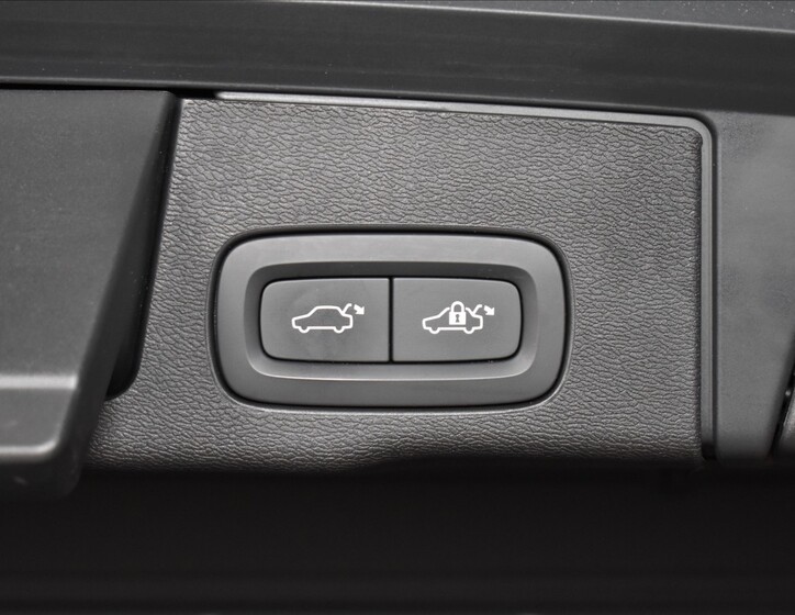 Volvo XC60 11
