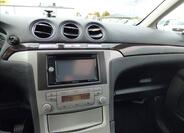 Ford Galaxy 17