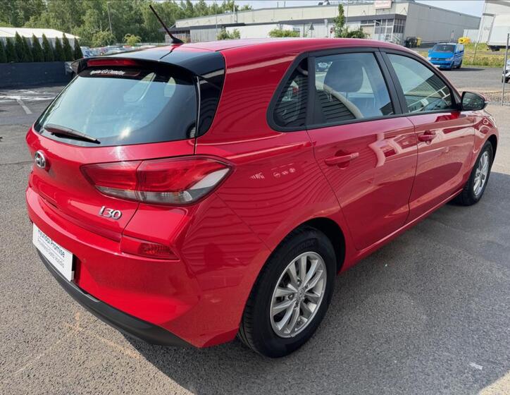 Hyundai i30 9