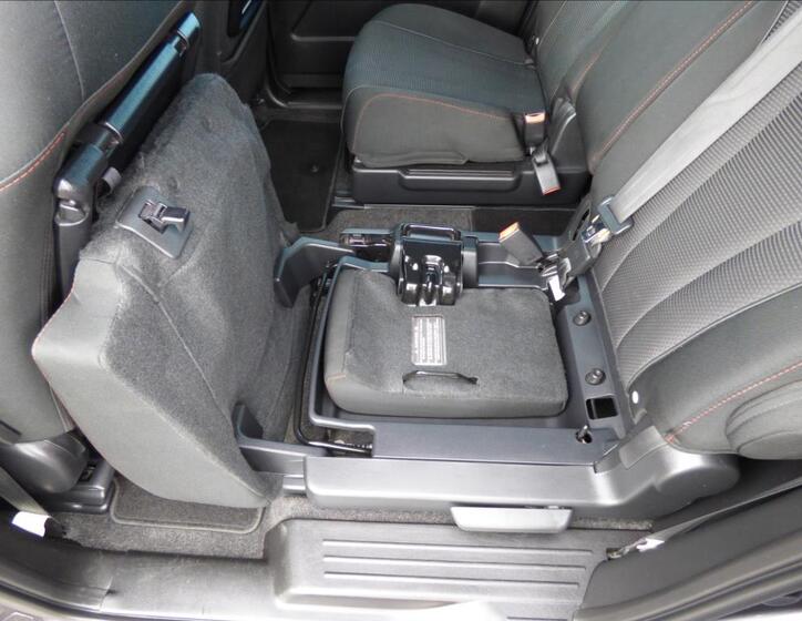 Mazda 5 35