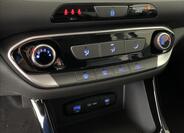 Hyundai i30 32