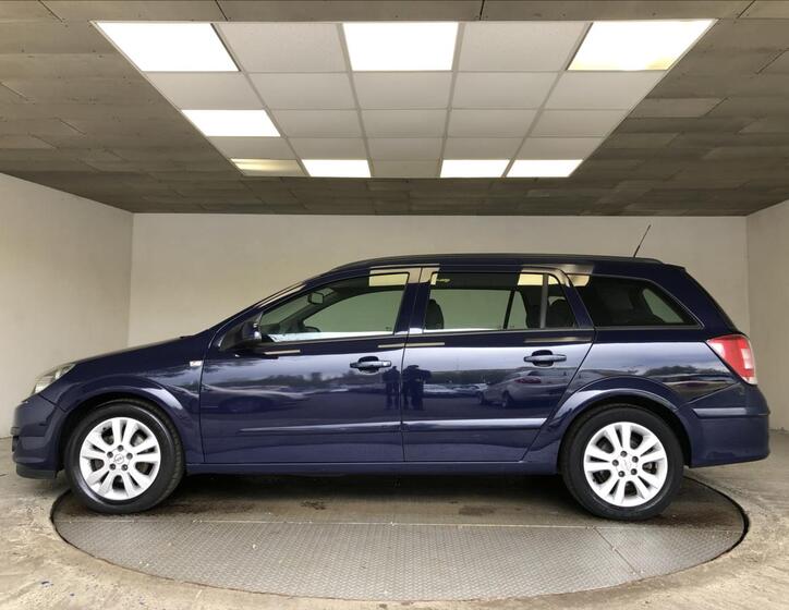 Opel Astra 4