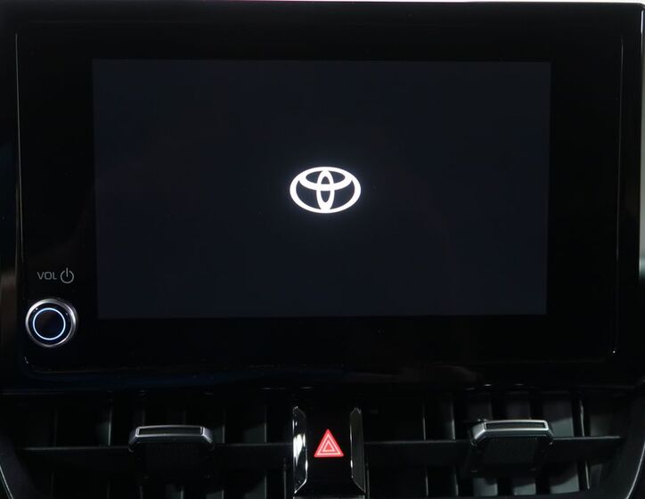 Toyota Corolla 16